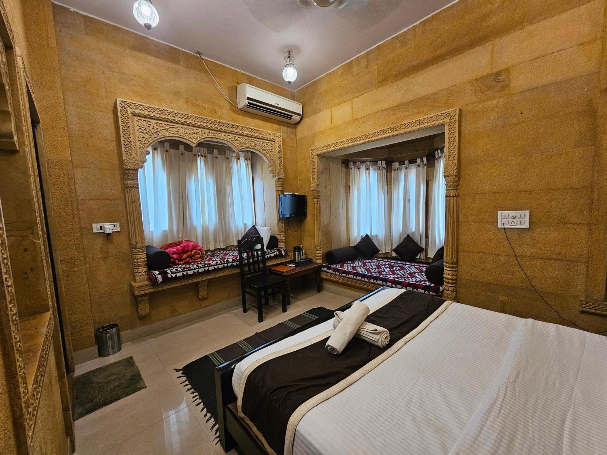 Hotel Royal Haveli Džaisalmér Exteriér fotografie