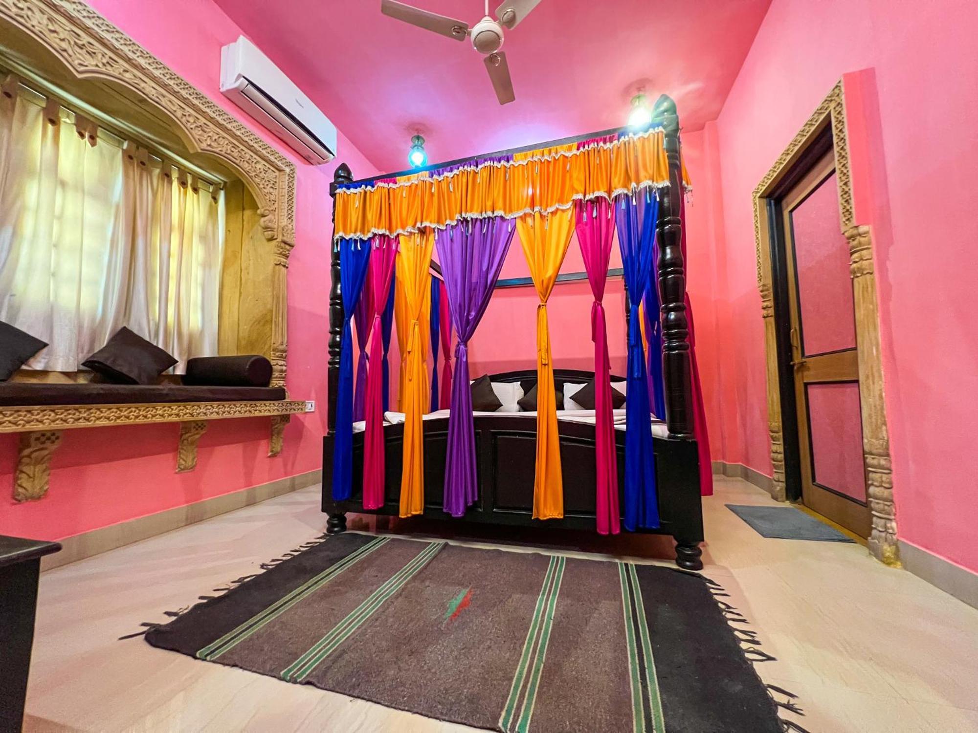Hotel Royal Haveli Džaisalmér Exteriér fotografie